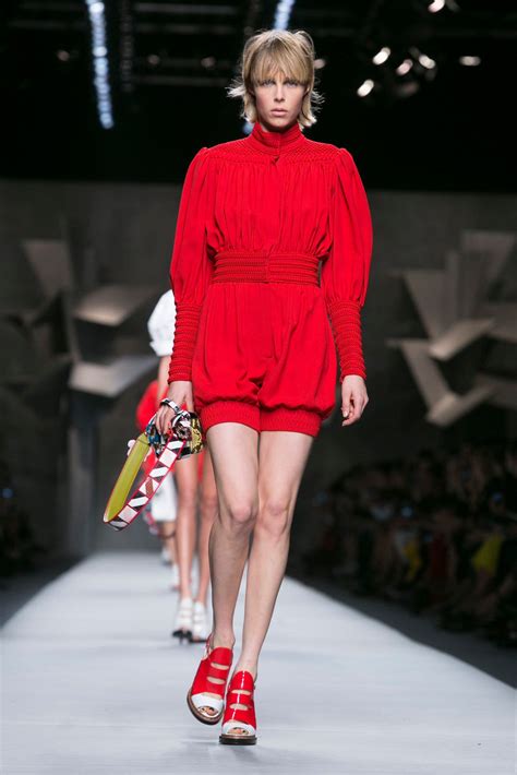 Fendi: Spring 2016 RTW 